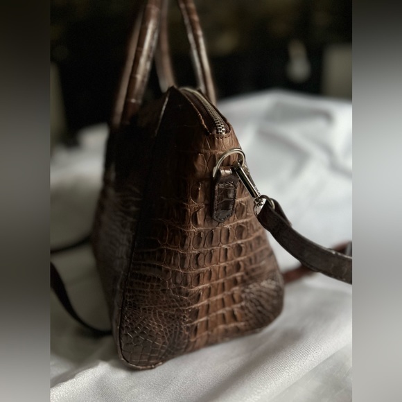 Handmade Leather Alligator Hand Bags - Picture 12 of 16